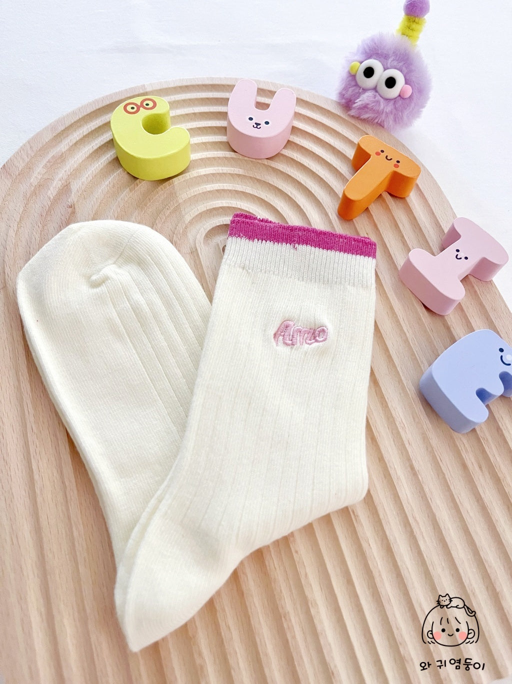 AMO socks